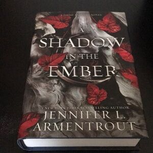 A Shadow in the Ember by Jennifer L Armentrout
